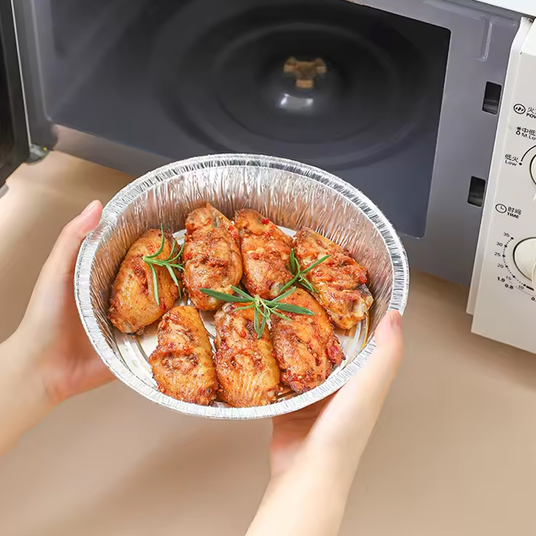 How to Prevent Food from Sticking to Aluminum Foil Containers