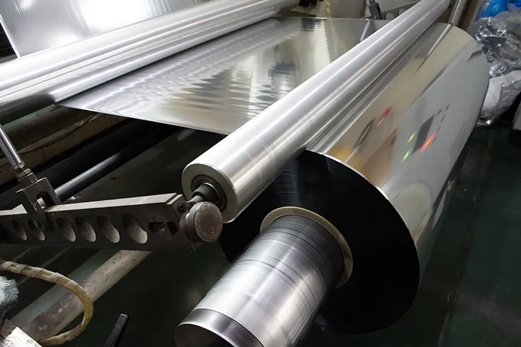 VMPET/PE Laminating Aluminum Foil production